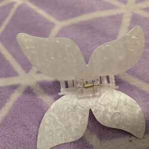 Wild Fable White Butterfly Hair Clip